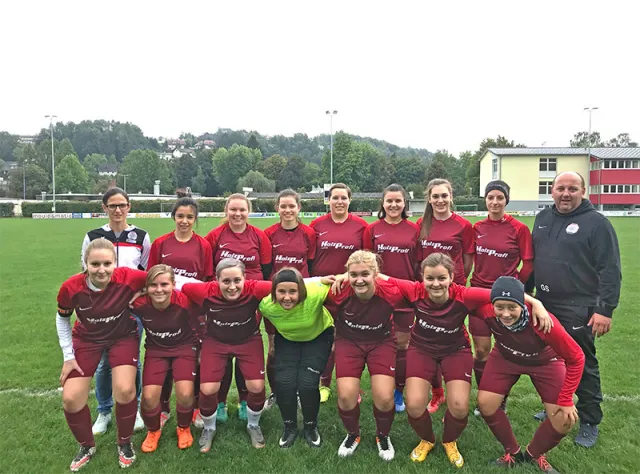 Die Mädchengruppe des ASKÖ Schachner Vorchdorf wurde 2014 gegründet und hat heuer die beste Saison hinter sich. Nach den Playoffs im Herbst sind die Vorchdorferinnen an der Spitze der Tabellenliste der MHL (Mädchen-Hobbyliga) angekommen. 